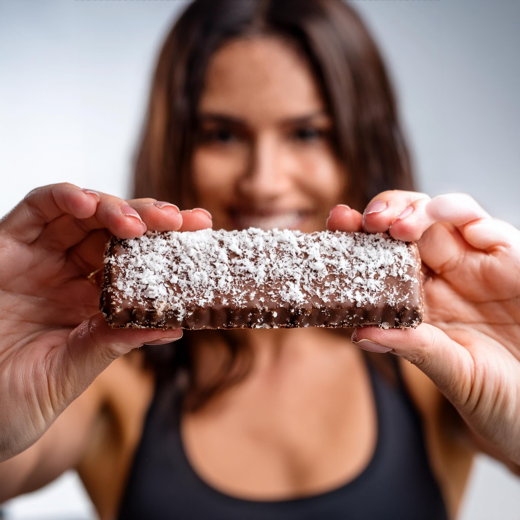 Barretta proteica spezzafame cocco e cioccolato fondente